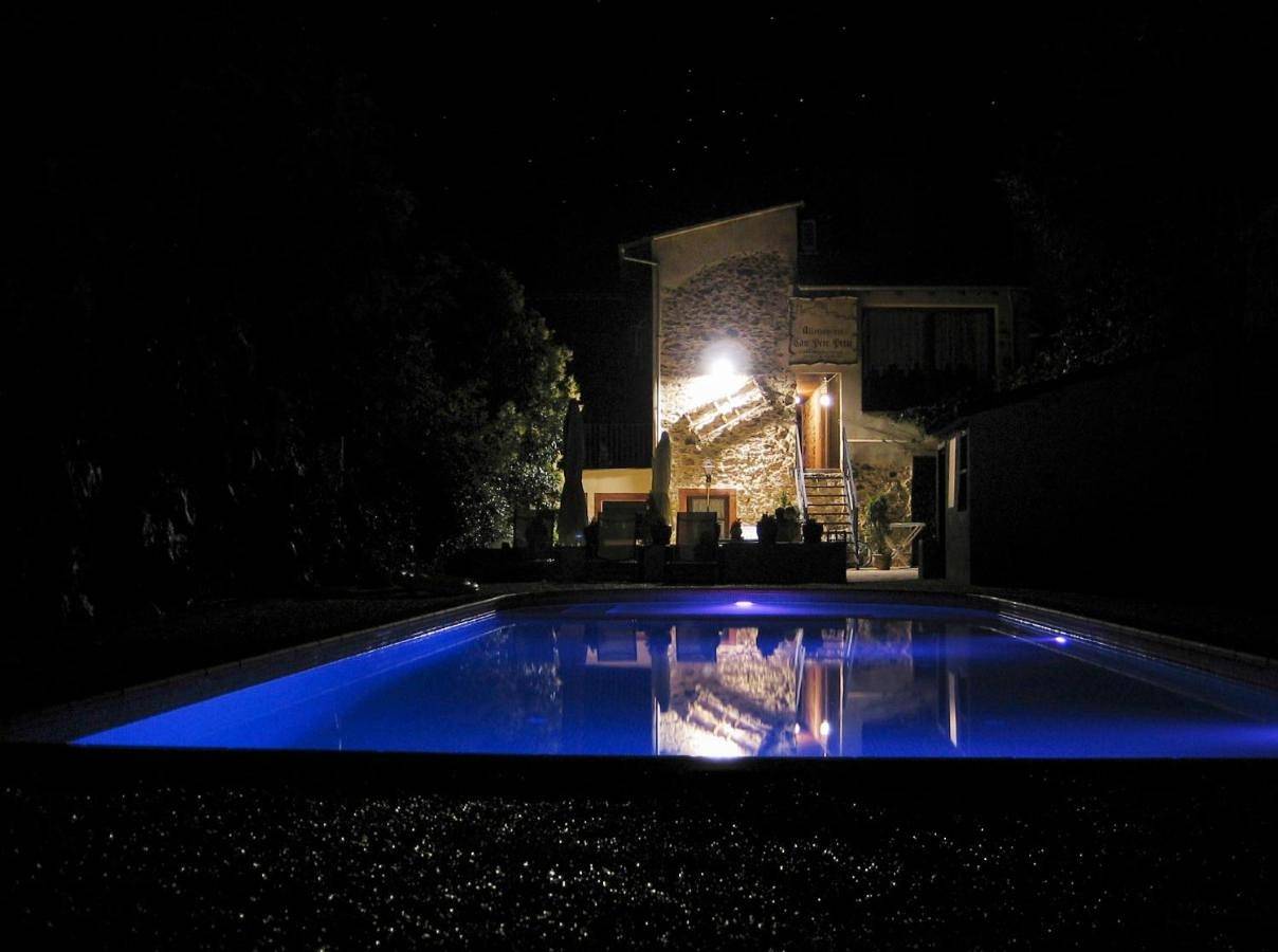 Appartement entier, Allotjaments Rurals Can Pere Petit in Santa Pau, Parc Naturel Zona Volcànica de la Garrotxa
