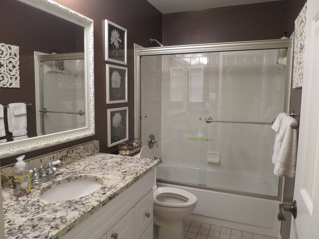 Tolle 3 Schlafzimmer, 2. 5 Bäder mit angeschlossener Garage in der Nähe von allem! in Arlington (VA), Arlington County