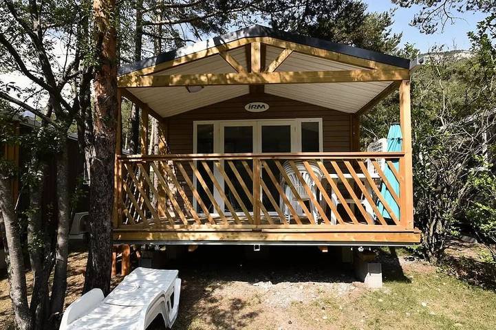 Mobil home pour 6 personnes à Méolans-Revel