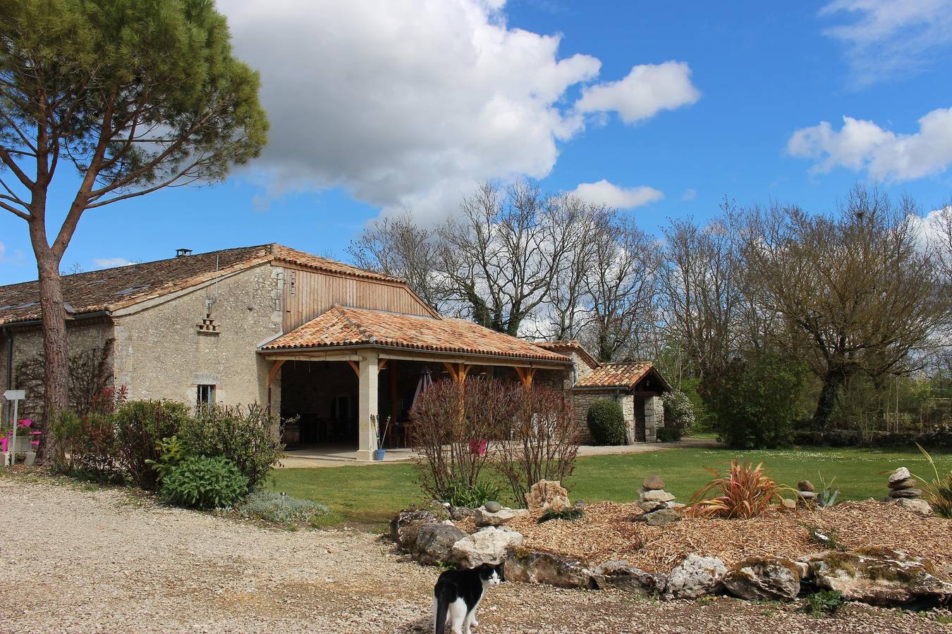 Gite 5 "Le Chêne" Domaine Le Vignal Monflanquin in Monflanquin, Région de Villeneuve-sur-Lot