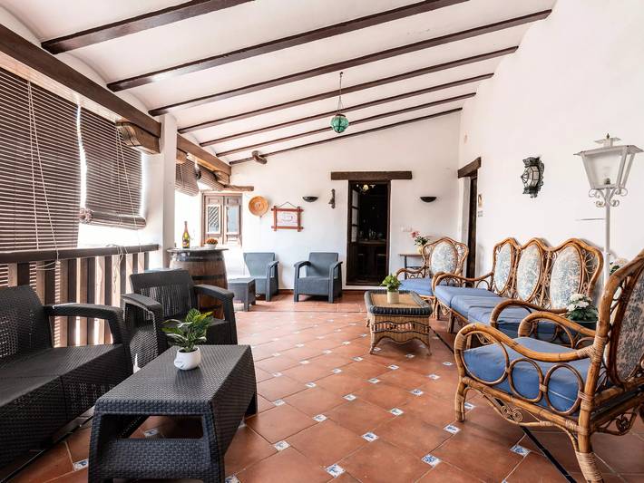 Casa rural para 14 personas, con Terraza en Humilladero - 2