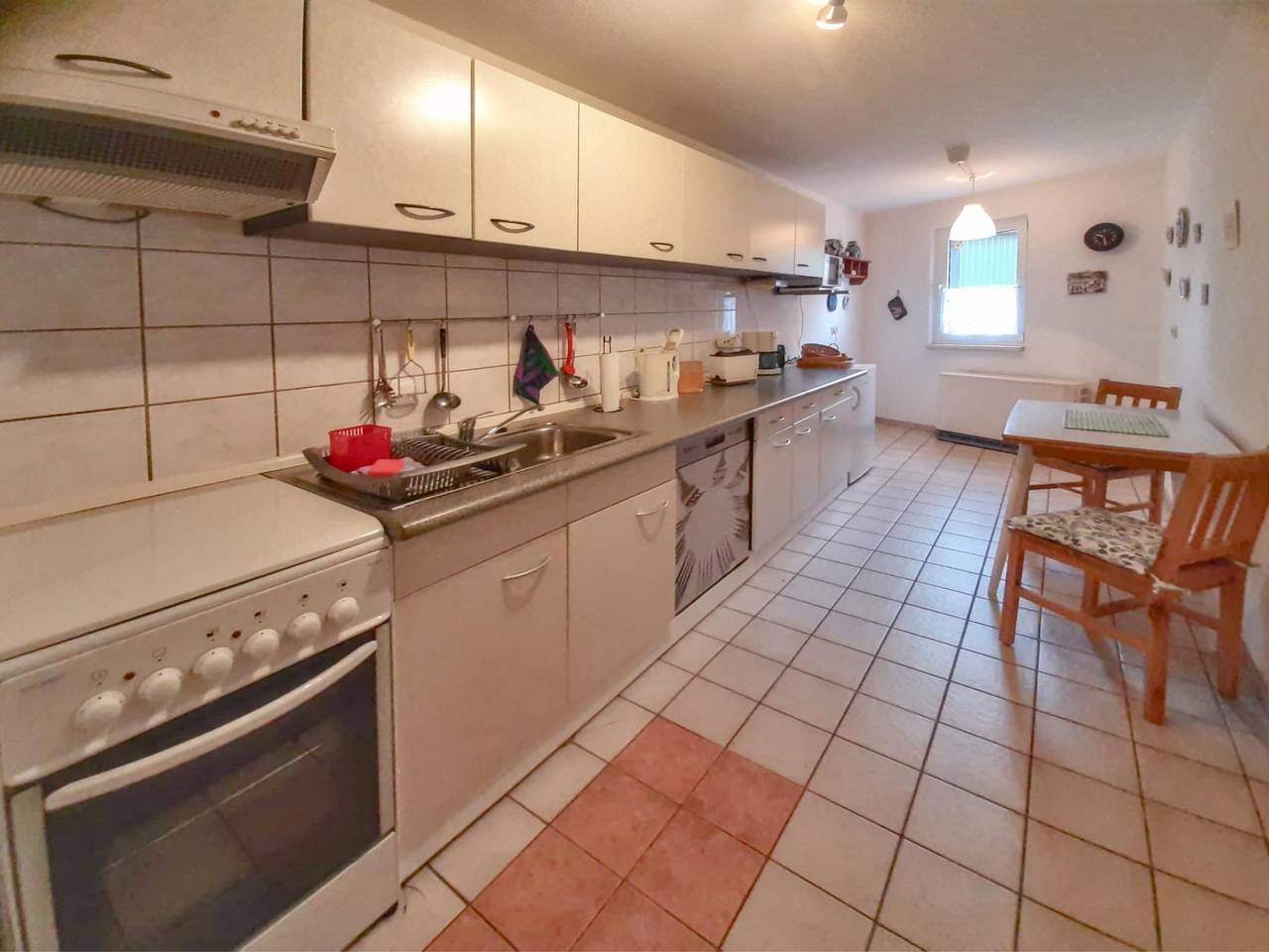 Ganze Wohnung, Schlichte Ferienwohnung im Harz mit Garten in Thale, Harzvorland