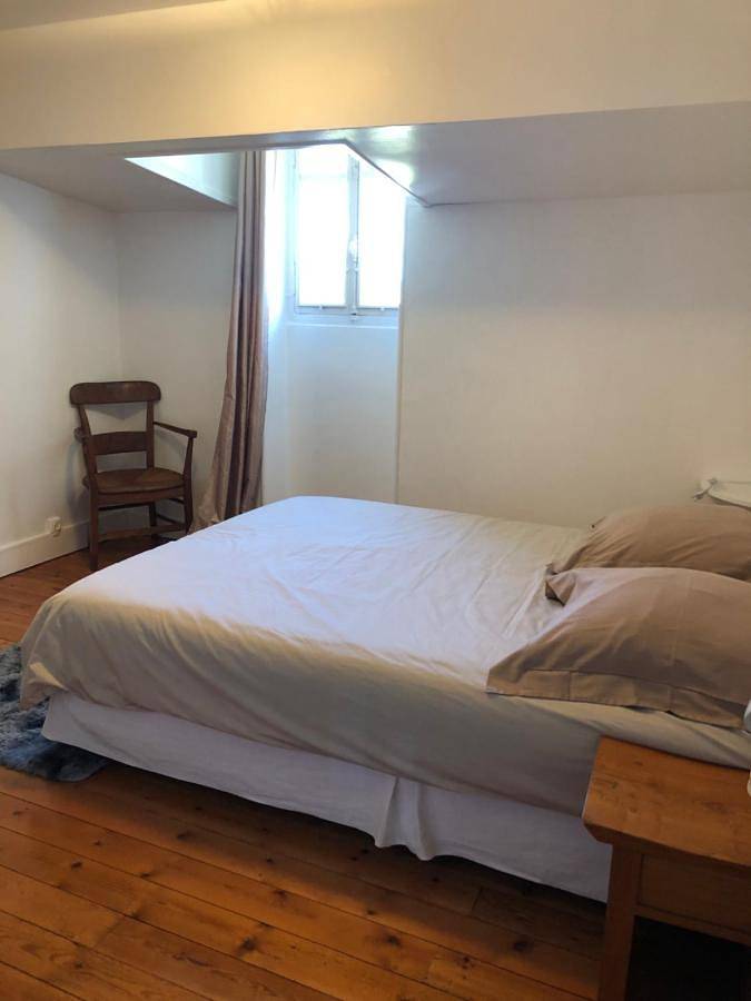 Location de vacances pour 4 personnes, avec vue et jardin à Saint-Germain-de-Lusignan - 2