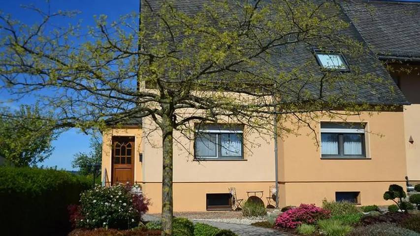Gîte pour 2 personnes, avec jardin à Morbach