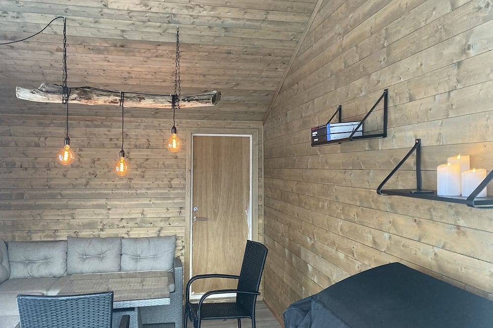 Vertikaldelt bolig i hjertet av Sunnmørsalpene in Sykkylven
