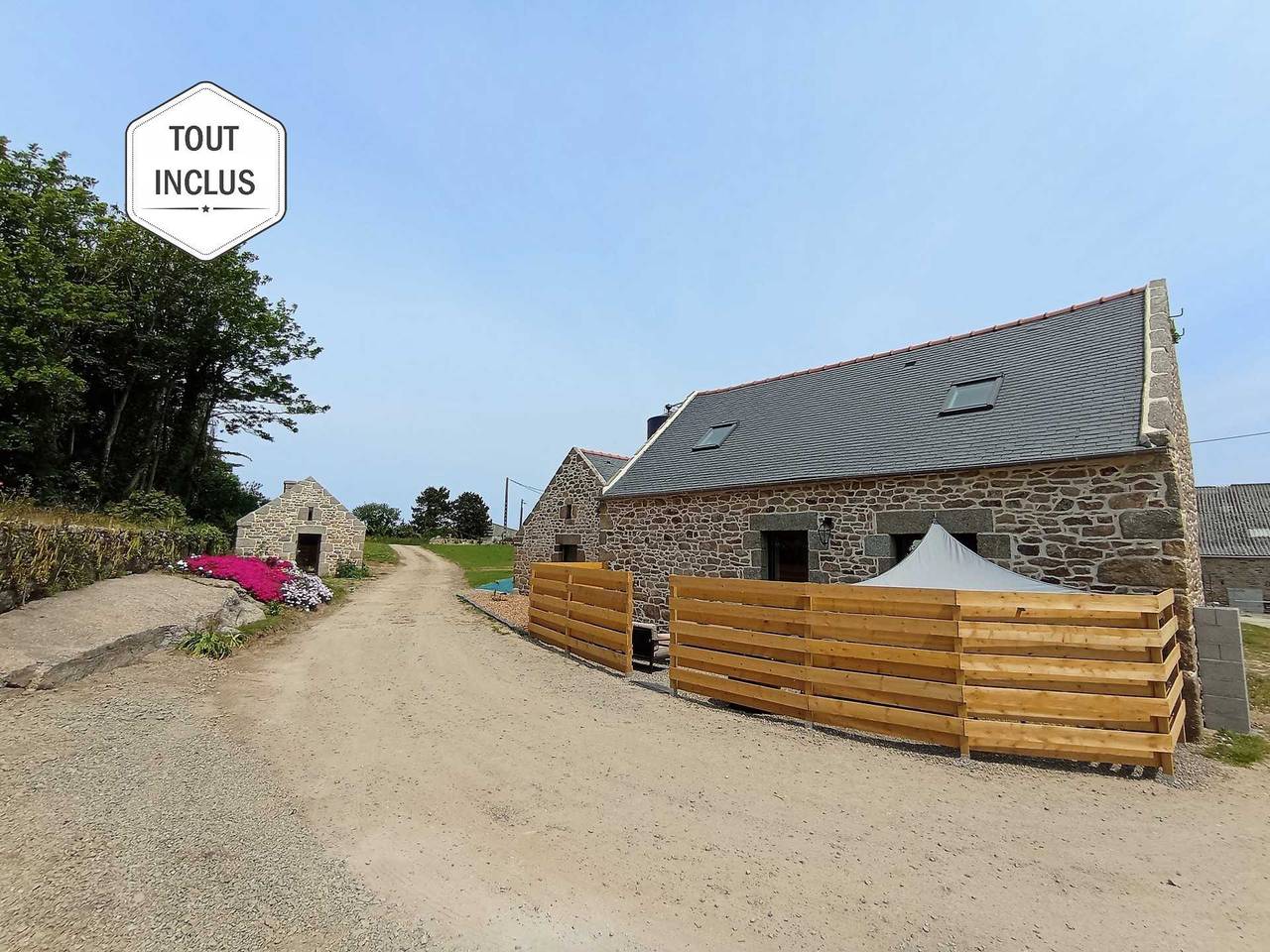 La petite roche plate. in Lanildut, Brest und Umgebung