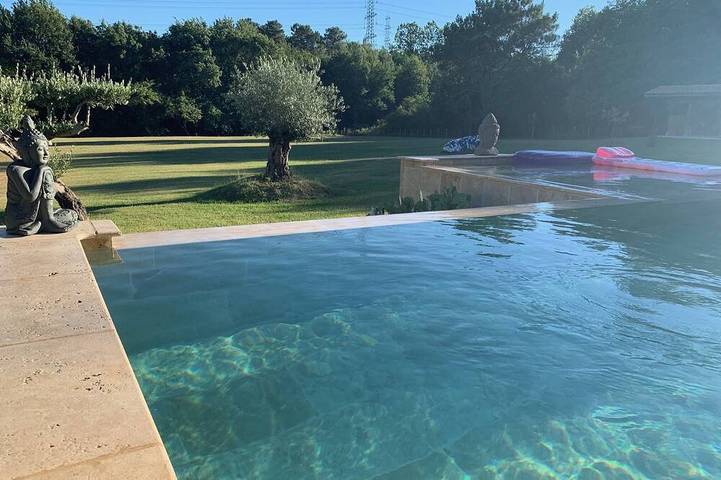 Location de vacances pour 12 personnes, animaux acceptés à Périssac - 3