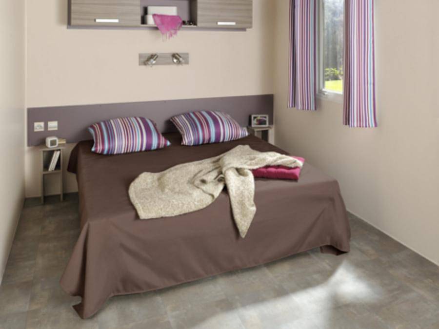 Camping Village Le Fayolan - Mobilhome 6 personas - Riviera 750-2 A/C Cd in Clairvaux-les-Lacs, Jura