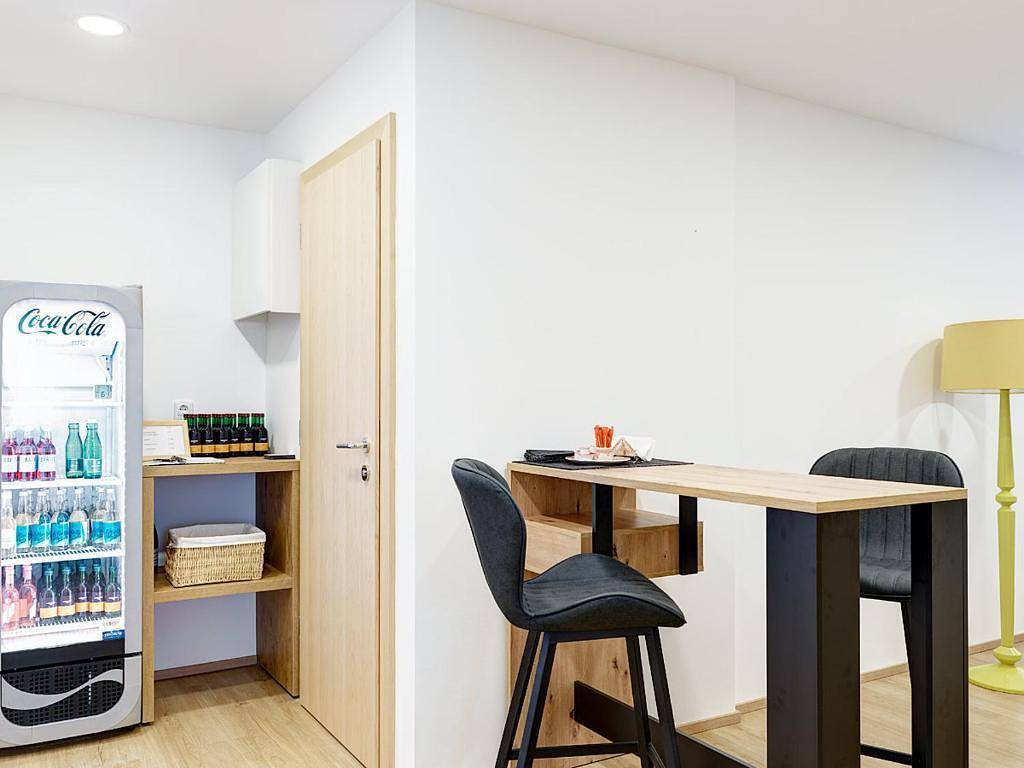 Ganze Ferienwohnung, Ferienwohnung für 2 Personen mit Garten in Bad Hall, Hausruckviertel