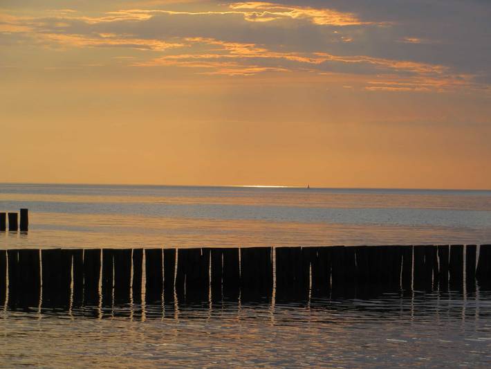 Ferienwohnung für 5 Personen, mit Balkon und Ausblick, kinderfreundlich in Rostock und Umgebung - 2