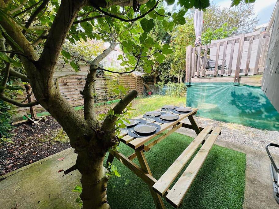 Three-Bedroom House in Vaires-sur-Marne, Seine-et-Marne