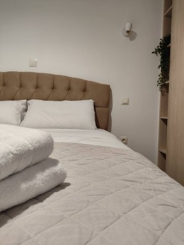 Ganze Wohnung, Ferienwohnung für 4 Personen mit Balkon in Nord-Athen, Athen