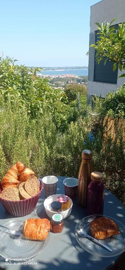 Tente pour 2 personnes, avec jardin ainsi que terrasse et vue dans les Alpes maritimes - 2