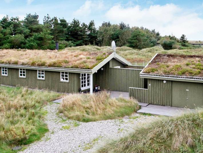 Ferienhaus für 6 Personen, mit Whirlpool und Terrasse sowie Sauna in Grønhøj Strand