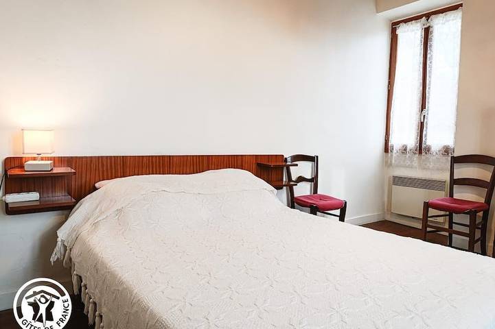 Location de vacances pour 6 personnes, avec jardin à Crégols - 2