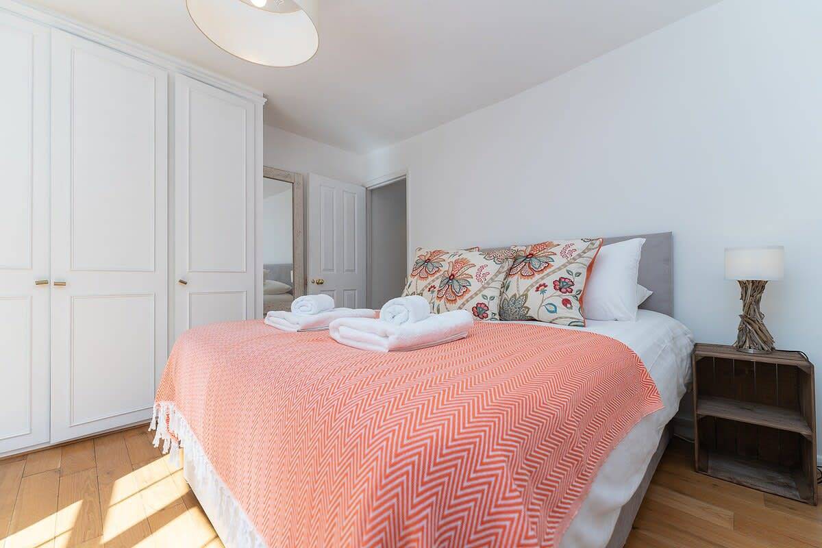 Host & Stay | Sunny Terrace on Robert Street in Brighton, Sussex