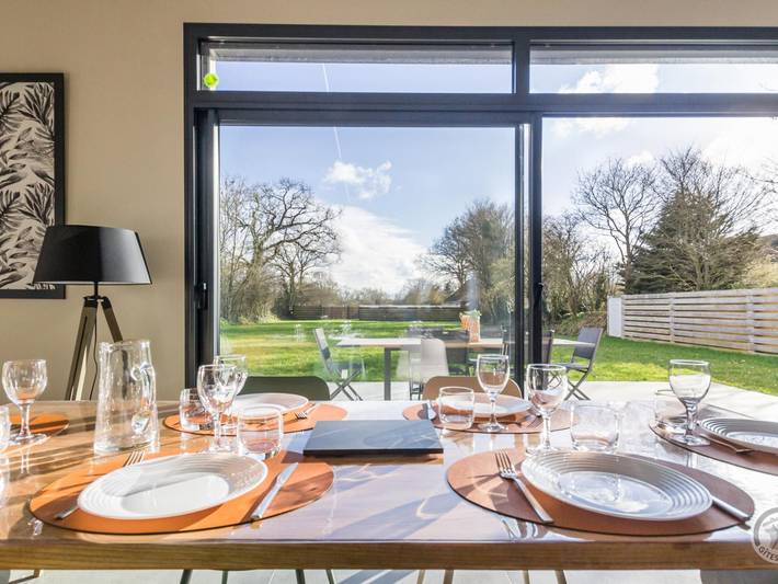 Gîte pour 6 personnes, avec terrasse et jardin à Lessay - 4