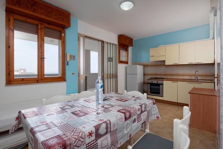 Gîte pour 6 personnes, avec jardin ainsi que vue et piscine, animaux acceptés à Lido Adriano - 3