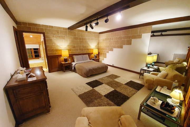 Location de vacances pour 12 personnes, avec jardin et terrasse, animaux acceptés à Bransles - 2