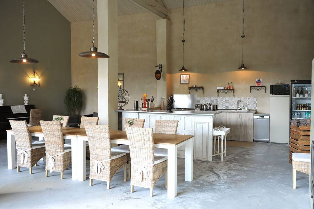 Charming Guest Houses In Provence In The Heart Of The Vines in Sarrians, Vaucluse