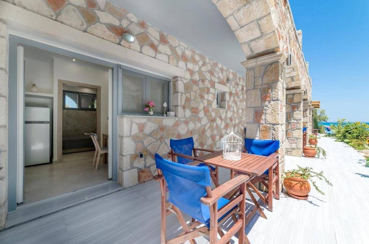Two-Bedroom Apartment in Katastari, Alykes