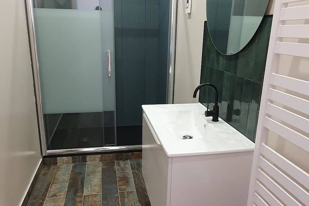 Entire apartment, Le Riadh, Cosy et Calme in Cholet, Cholet region
