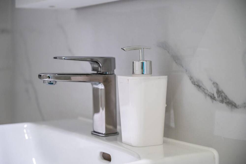 Apartamento entero, Charming studio near Roissy Cdg in Vaujours, Sena-Saint Denis