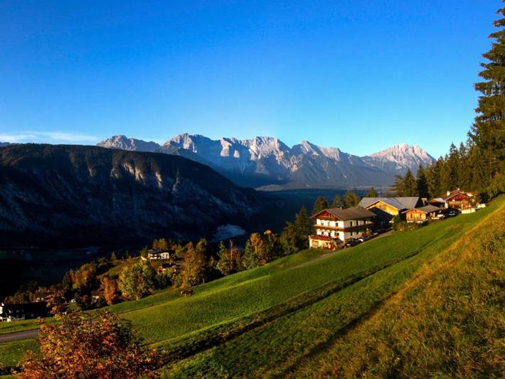 Ferienwohnung für 10 Personen, mit Ausblick und Balkon, mit Haustier in Haiming