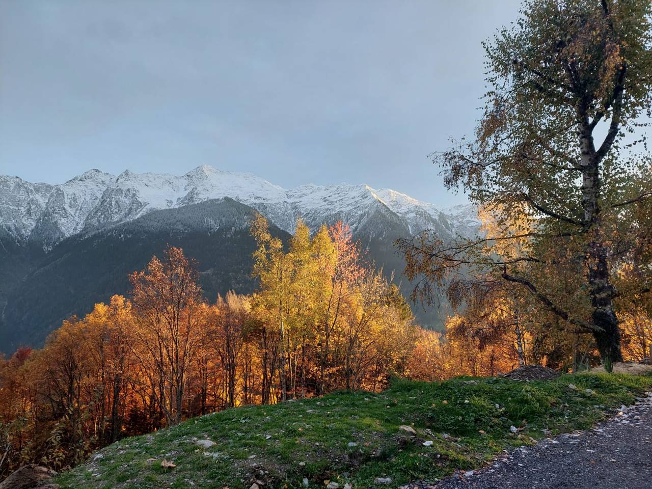 Holiday Home "Chalet d'Alpage Authentique" with Wi-Fi in Queige, Albertville region