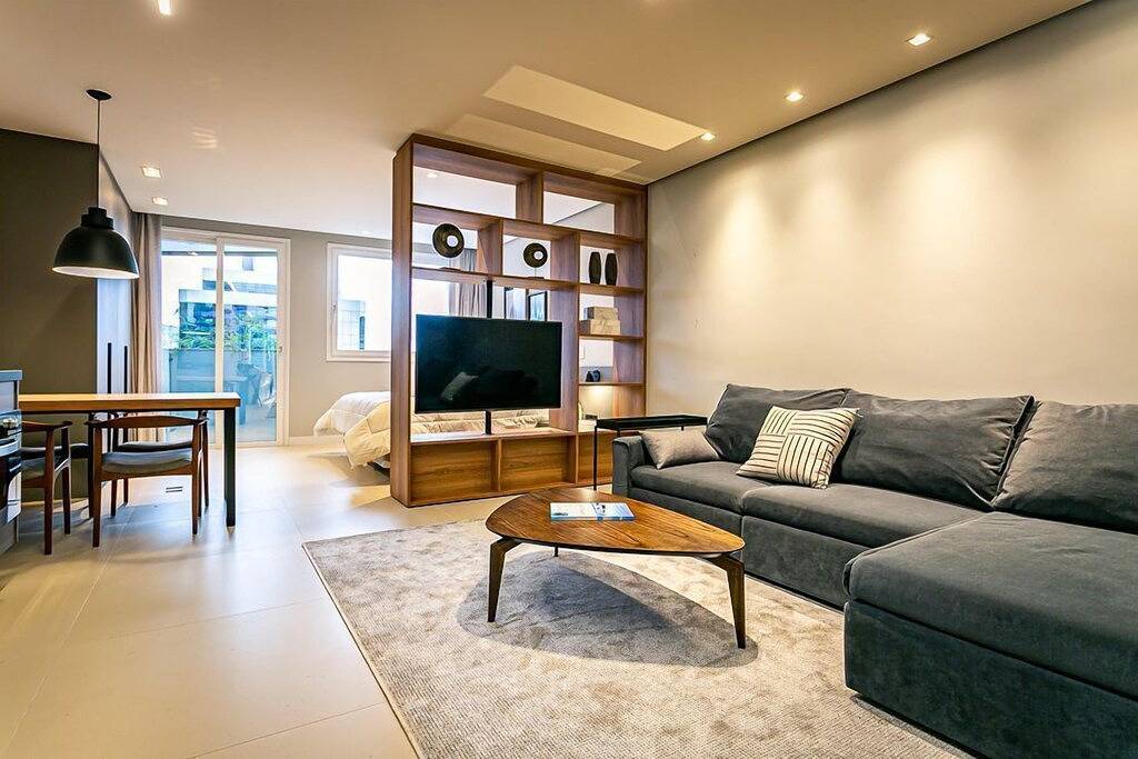 Ganze Wohnung, Wi-Fi 350Mb | Foodhall | 450m from Shopping in Florianópolis, Litoral Catarinense