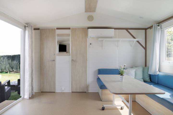 Mobilheim 'Desirée' mit privatem Pool, privater Terrasse und privatem Garten in Conil de la Frontera, Costa de la Luz