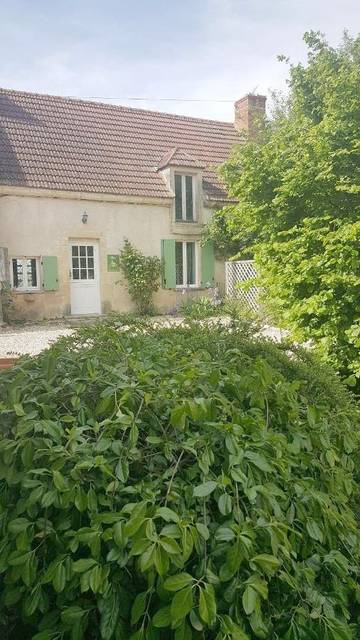Maison de vacances pour 5 personnes, avec terrasse et vue dans le Cher