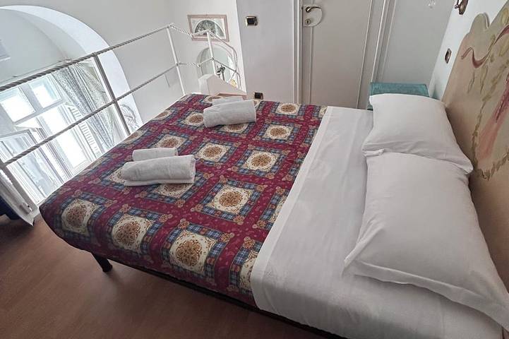 Appartamento intero, Un appartemento grazioso nella via più elegante dell’isola Azzurra. in Capri, Napoli e dintorni
