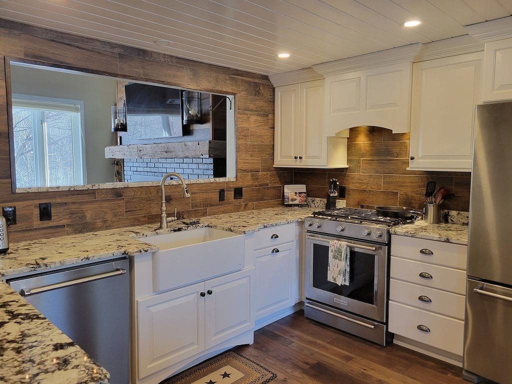 Townhouse in the Heart Of Jackson Village, New Hampshire in Jackson (NH), White Mountain National Forest