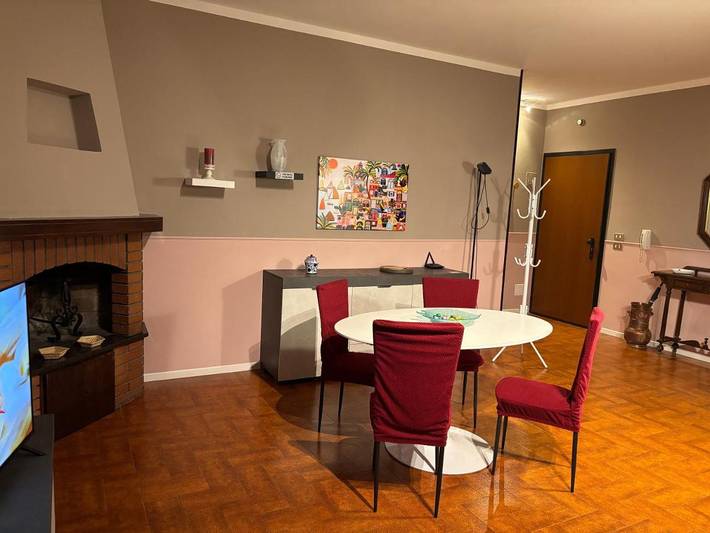 Gîte pour 6 personnes, avec terrasse, animaux acceptés à Imola - 4