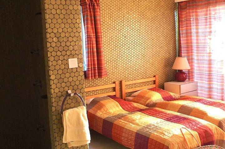 Location de vacances pour 6 personnes, avec balcon et jardin à Canale-di-Verde - 2