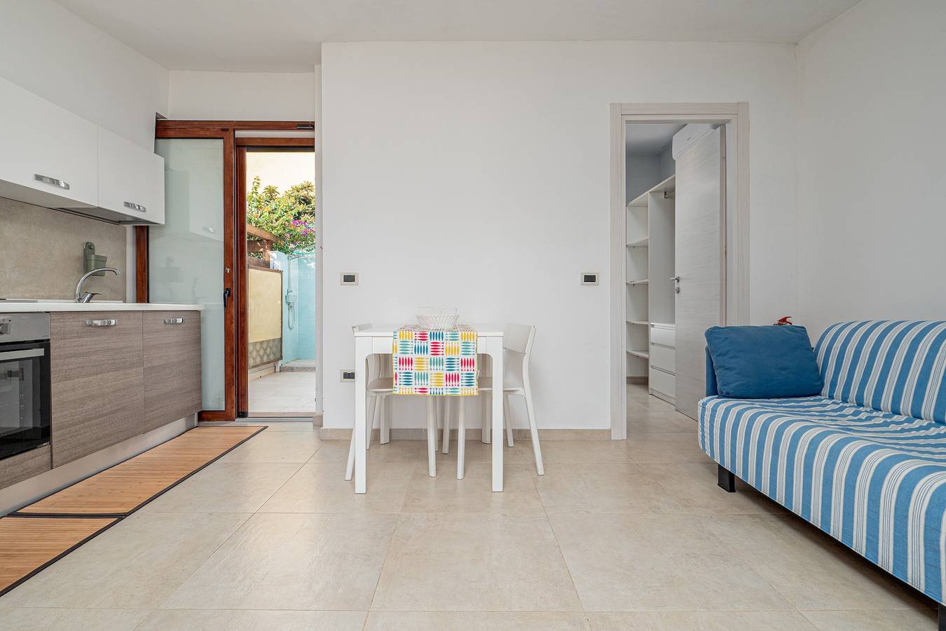 Apartamento entero, Apartamento 'Giardinelli' con Jardín Privado, Wi-Fi y Aire Acondicionado in Budoni, Olbia-Tempio