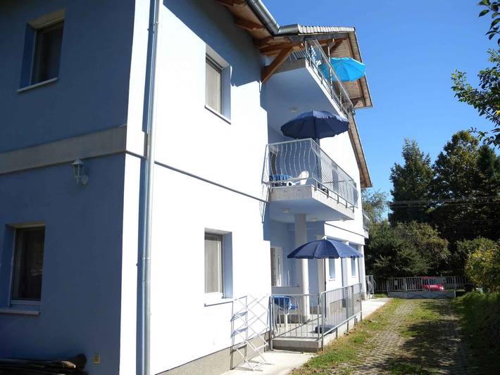 Ganze Ferienwohnung, Ferienwohnung im Erdgeschoss mit Terrasse in Zalakaros, Balaton Region