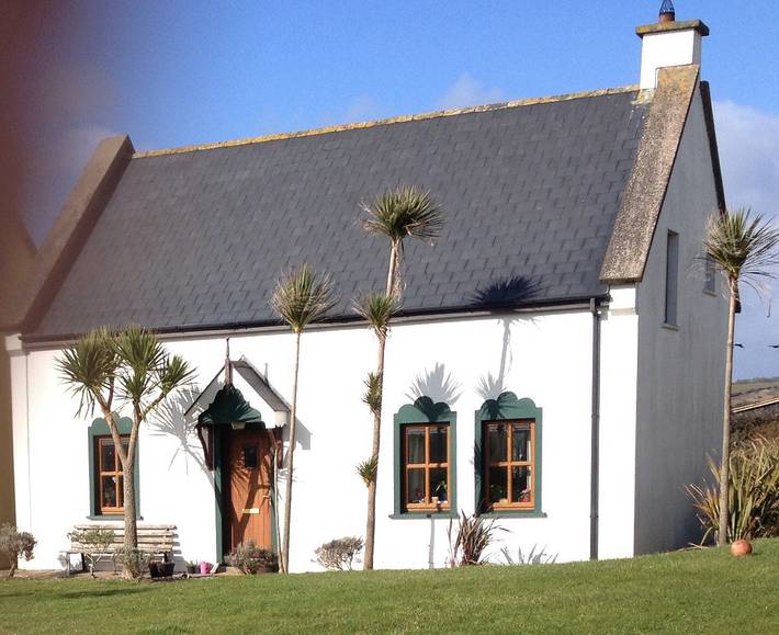 Holiday rental for 8 people in Kinsale