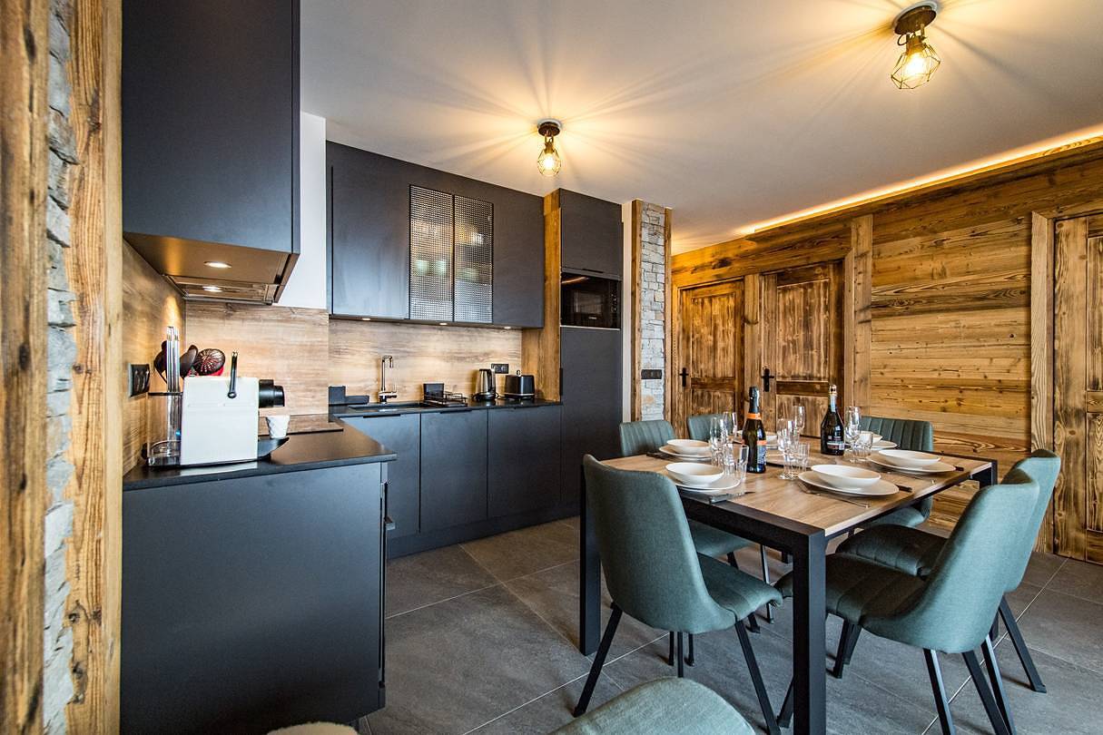 Ganze Ferienwohnung, Apartment for 6/8 people on the slopes with jacuzzi in La Toussuire, Fontcouverte-la-Toussuire