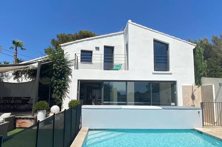 Villa pour 10 personnes, avec jardin à Sanary-sur-Mer