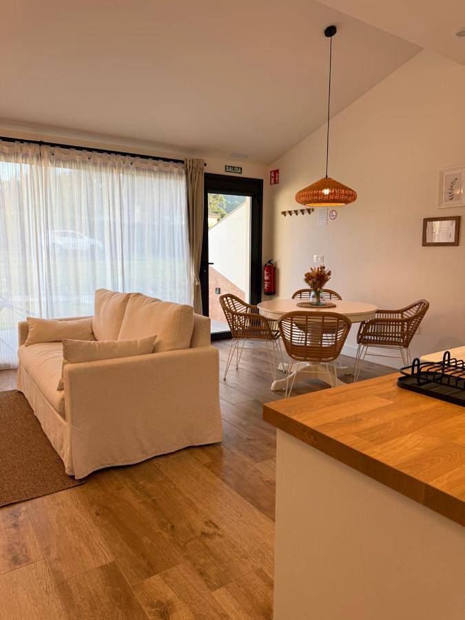 Gîte pour 2 personnes, avec jardin ainsi que terrasse et vue à Cudillero - 4