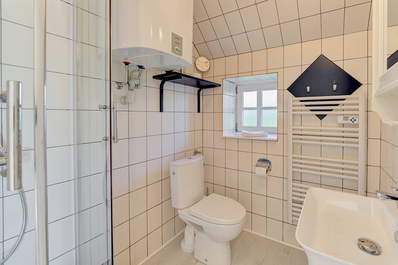 Ganze Ferienwohnung, Reetdachhaus Sünsbarg in Simonsberg, Halbinsel Eiderstedt