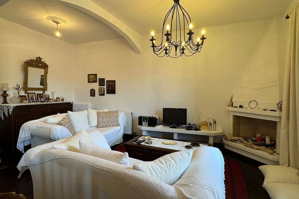 Daskios House, Skopelos Chora, ein voll ausgestattetes Haus, ideal für 2-3 Gäste in Skopelos Stadt, Sporaden