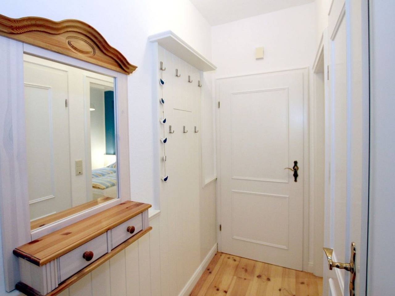 Ganze Ferienwohnung, Badestraße 94, Whg. 2, Haus am Walde - Ferienwohnung in Wyk mit 2 Zimmern auf ca. 38 m² in Wyk auf Föhr (Stadt), Wyk auf Föhr