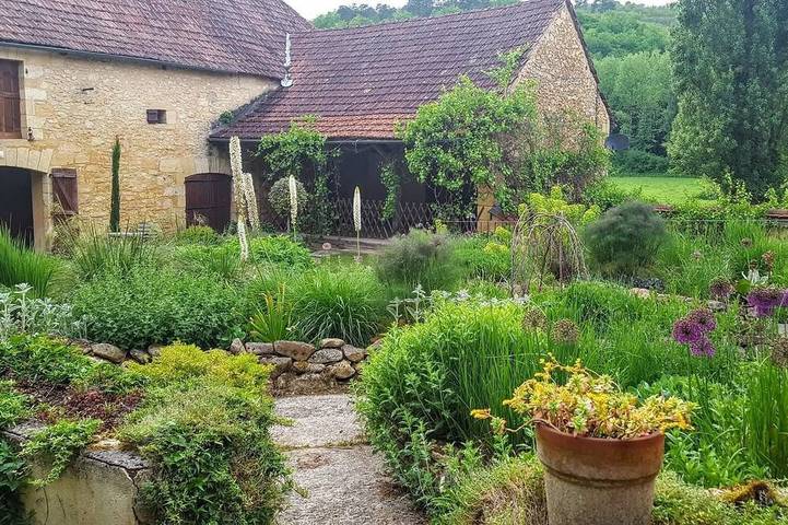 Gîte pour 4 personnes, avec Jardin