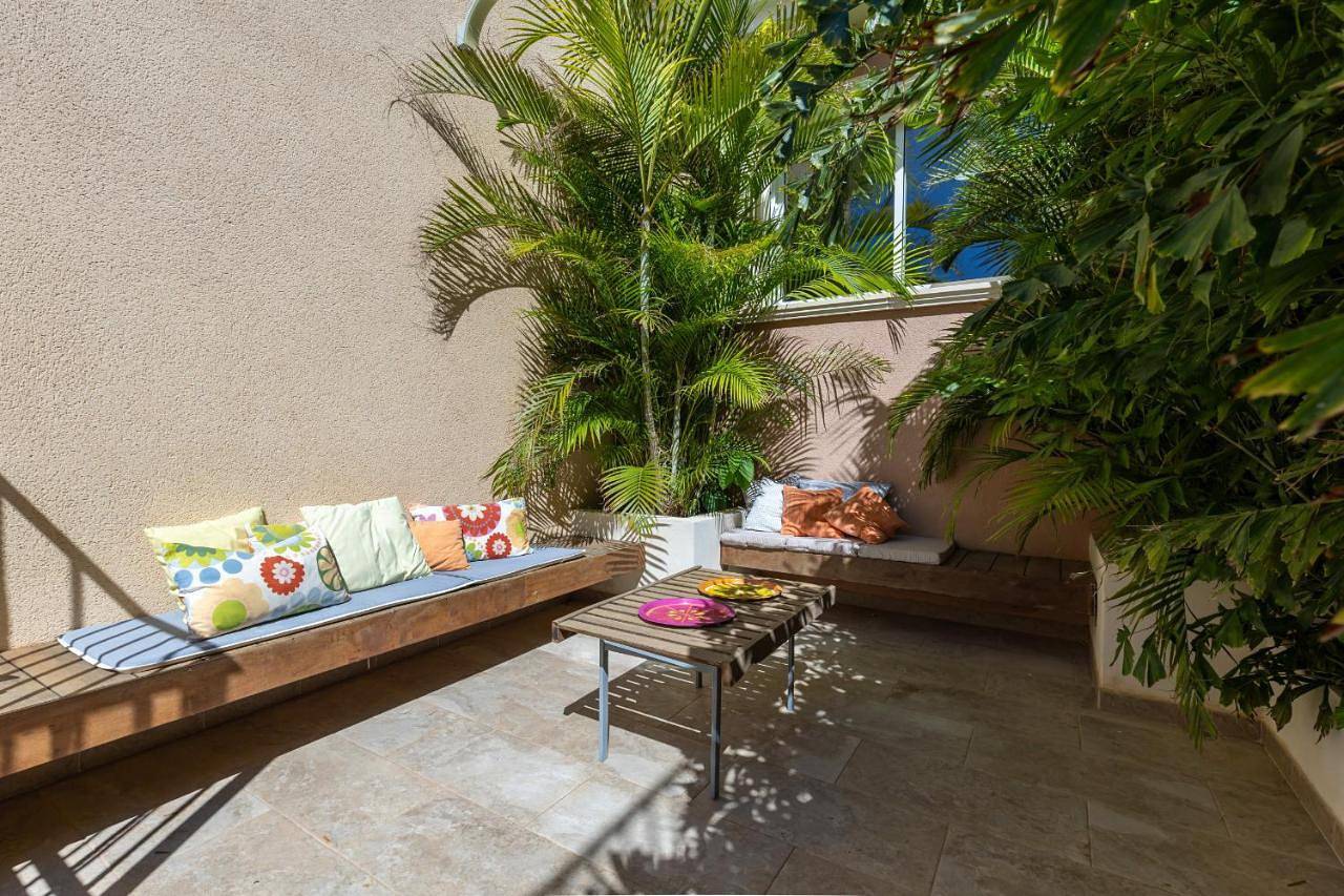 Villa with Private Pool in Busot, Costa Blanca