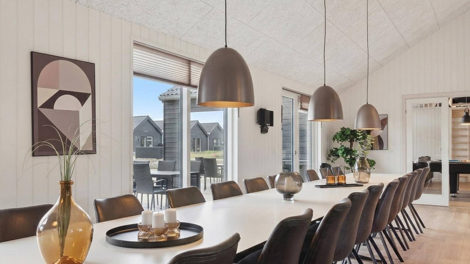 779 – Poolhaus in Ivenack für 26 Personen mit Outdoor-Spa und Aktivitätsraum in Ivenack, Mecklenburgische Seenplatte