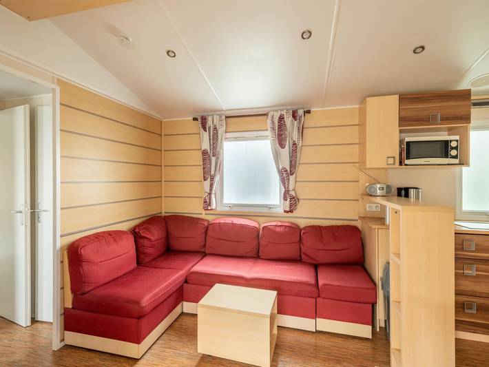 Mobil home pour 6 personnes, avec terrasse ainsi que jardin et piscine, adapté aux familles à Onzain - 2