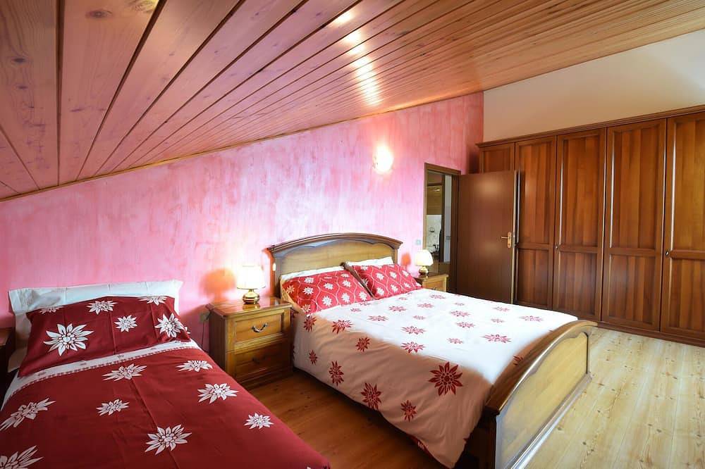 Ganze Wohnung, Tolles Apartment in Sovramonte mit Wlan in Sovramonte, Cimonega-Gruppe